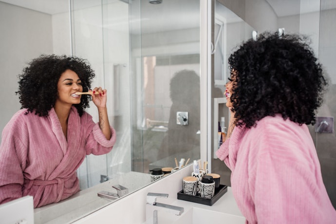 Como Usar Creme Dental Clareador?