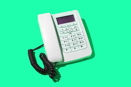 Como Colocar Telefone Fixo no WhatsApp?