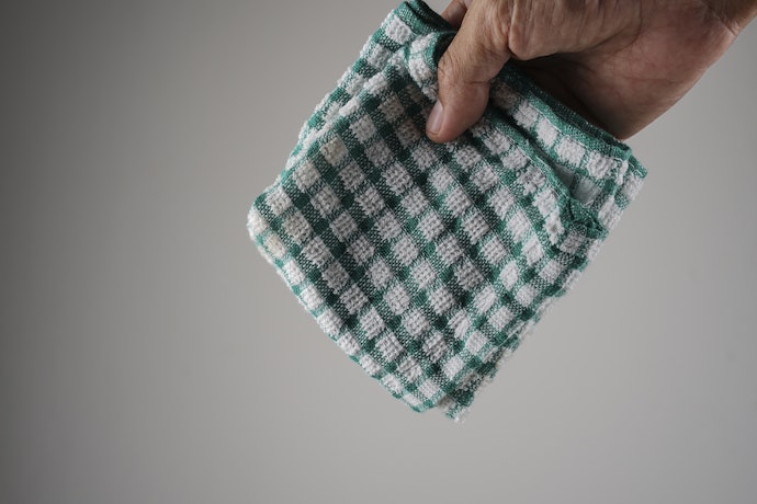 Qual a Melhor Forma de Limpar o seu Aparador?