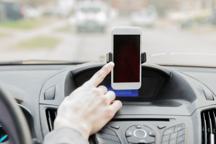 Suporte para Celular Veicular é Permitido?