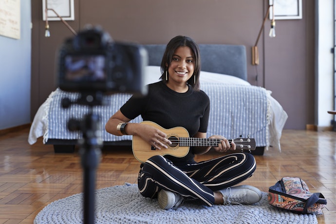 Qual É Mais Fácil de Tocar: Violão ou Ukulele?
