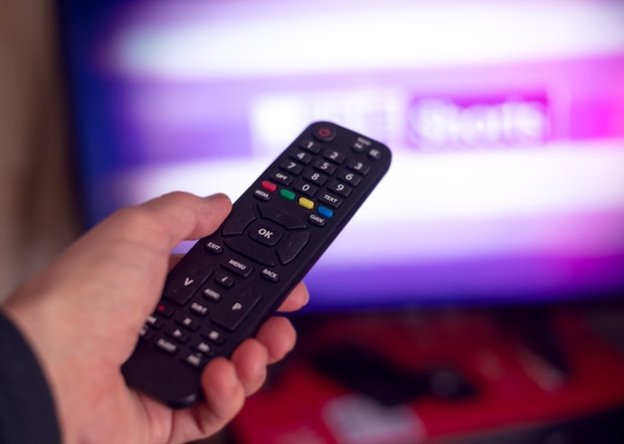 Como Configurar um TV Box 8K pela Primeira Vez?