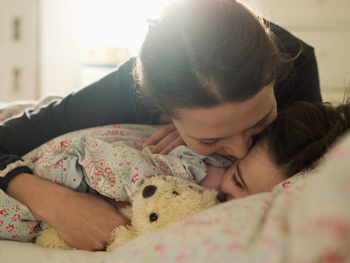Como Ajudar Crianças que Têm Medo de Dormir Sozinhas