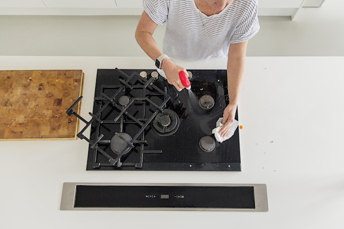 Conheça Outras Aplicações para Detergentes de Cozinha