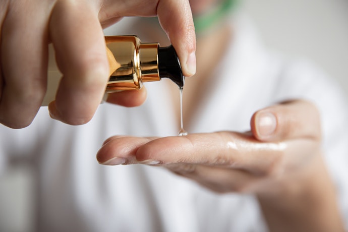 Como Usar Corretamente o Gel de Limpeza Facial?