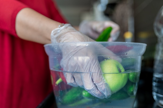 Como Higienizar Frutas e Verduras com Água Sanitária?