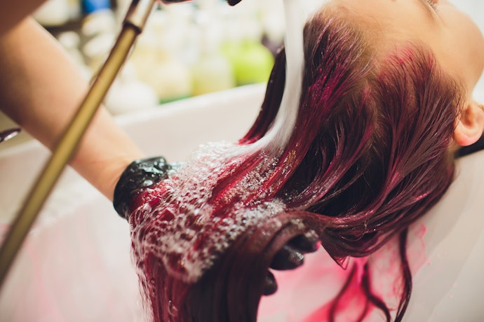 O que Tira Tinta de Cabelo da Pele?