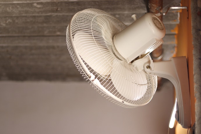 Como Instalar um Ventilador de Parede