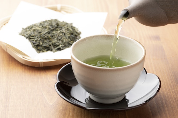 Chá Verde Tem Cafeína? Tira o Sono? Faz Mal? Quem Não Pode Tomar?