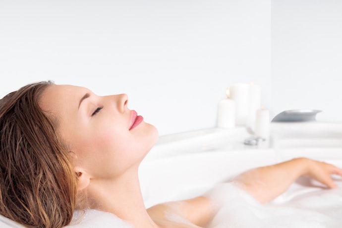 Como Preparar um Banho de Spa em Casa