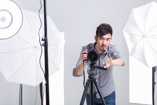Qual a Diferença Entre Softbox e Sombrinha?