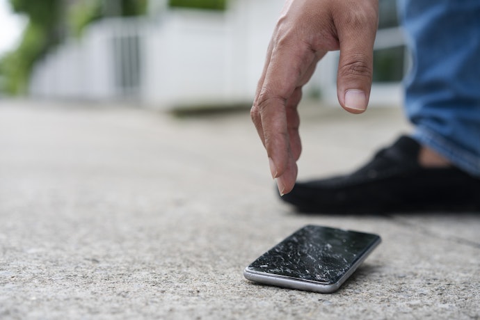 Capinha para iPhone X Realmente Absorve o Impacto?