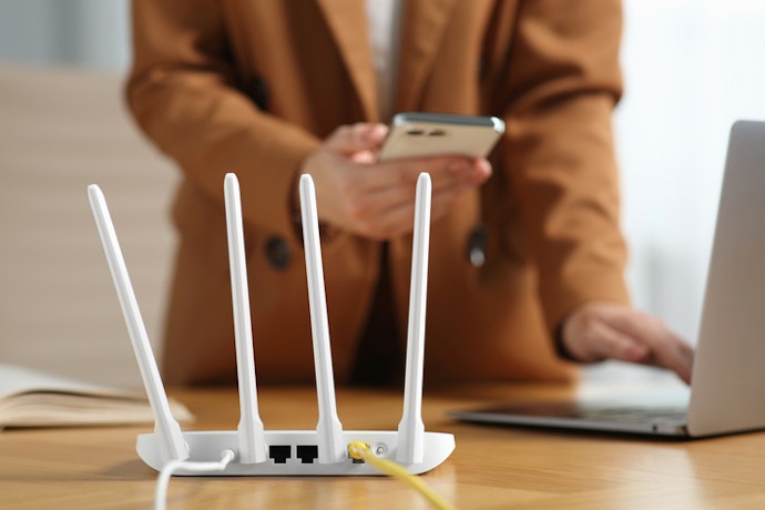 Antes de Tudo, Verifique o Seu Padrão Wi-fi e a Velocidade do Roteador Barato