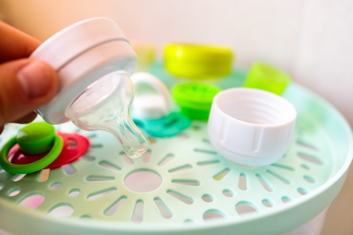 Por Que Usar um Esterilizador de Mamadeira?
