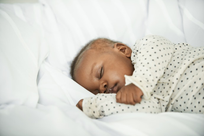 Por Que o Ninho Redutor de Berço Pode Melhorar o Sono do Bebê?