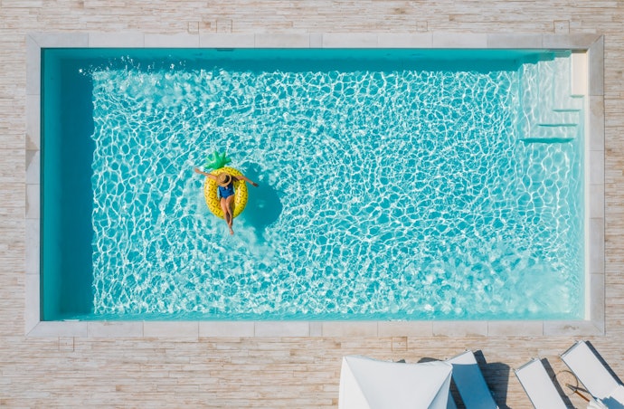 O que o Cloro Faz na Piscina?