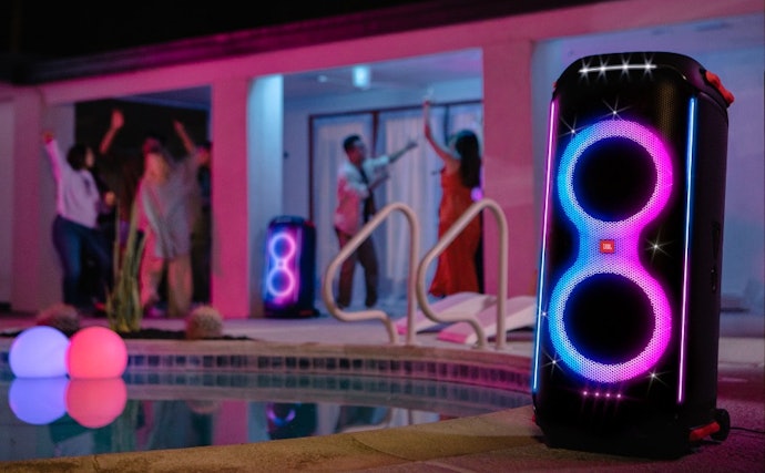 Por Que Escolher uma Caixa de Som JBL Grande?