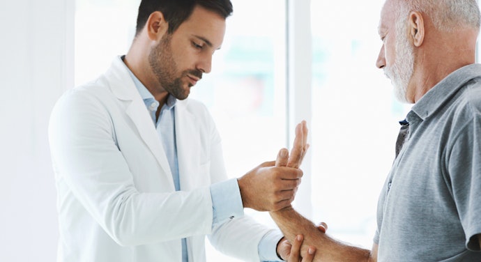 Consulte um Médico Antes de Usar a Munhequeira Ortopédica