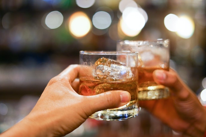 Qual é o Melhor Copo para Tomar Whisky?