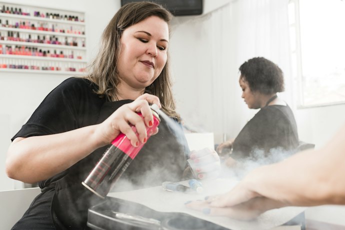 Vantagens em Utilizar o Spray Secante de Esmalte