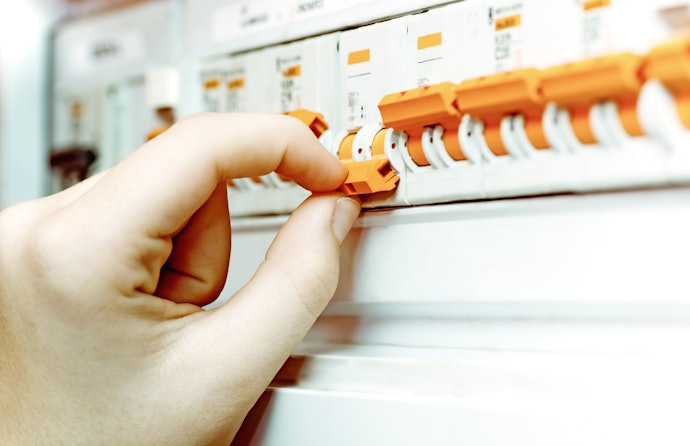 Como Funciona o Quadro de Distribuição?