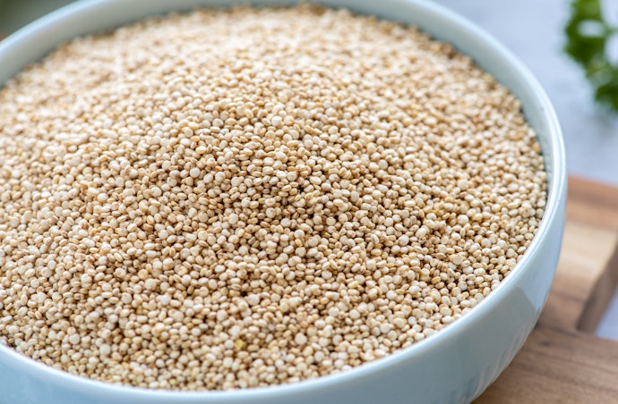 O Que É Quinoa e Quais Seus Benefícios?