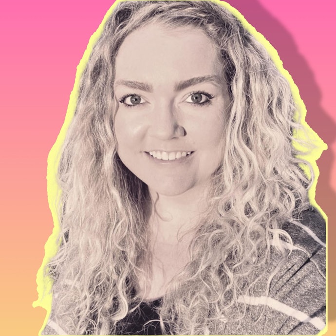 Conheça Colleen Hoover
