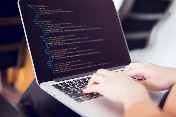 Qual a Diferença entre um Notebook para Programar e um Convencional?