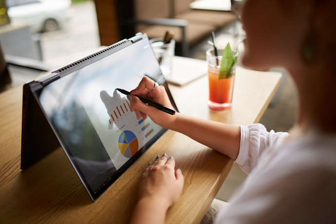 Vale Mais a Pena Investir em um Notebook Tradicional ou 2 em 1?
