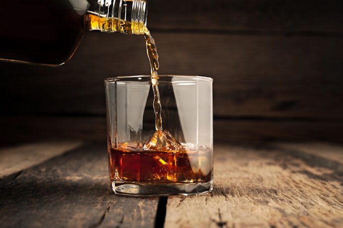 O Que É Whisky Barato e Qual a Diferença para um Caro?