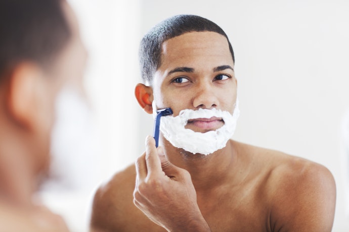 Gel ou Espuma de Barbear: Qual é a Diferença