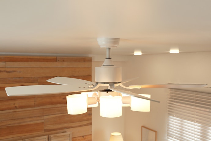 Por Que Comprar Ventiladores de Teto com Luminária?