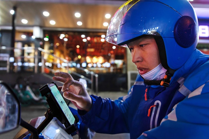 Por que Usar um Suporte de Celular para Moto?