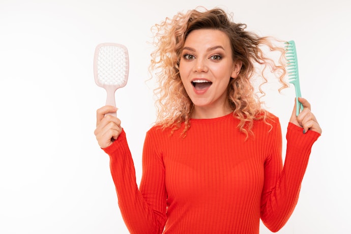 O que É Melhor: Pente ou Escova para Cabelo Cacheado?