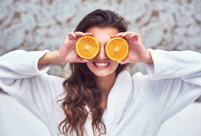 Quais São os Benefícios da Vitamina C para o Rosto?