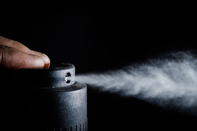 Diferenças entre Desodorante Spray e Desodorante Aerossol
