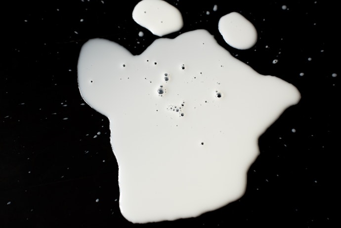 O Que Podemos Colar com Cola Branca?