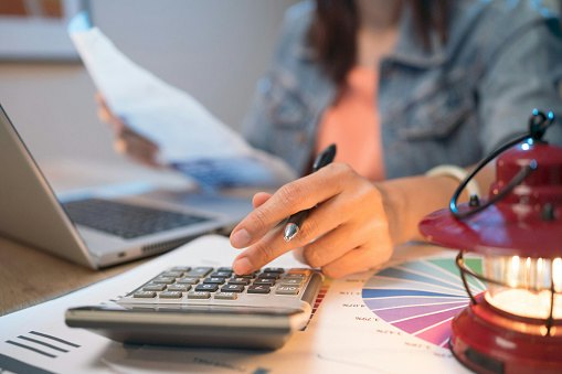 Qual a Diferença entre Calculadora Financeira e Científica?