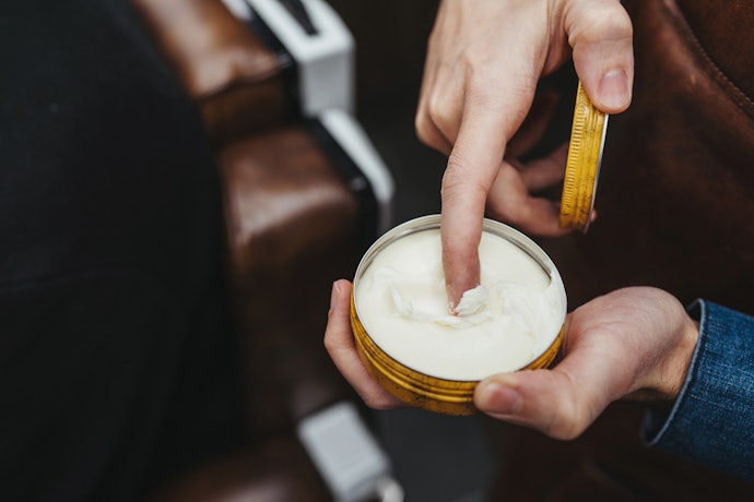 Qual a Diferença entre Cera, Pomada e Pasta para Cabelo?