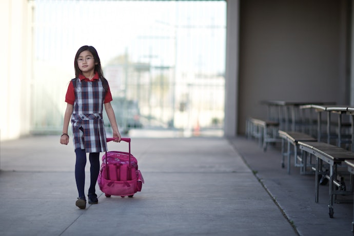 Por Que Investir em uma Mochila Infantil de Rodinha?