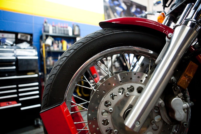 Quando Trocar o Pneu para Moto?