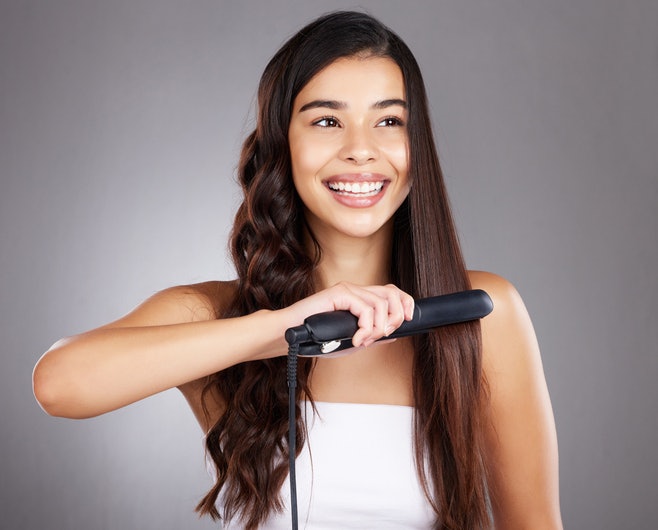 Como a Progressiva sem Formol Alisa o Cabelo?