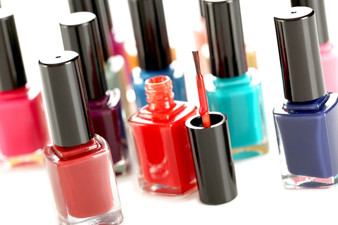 Confira a Quantidade de Esmalte no Frasco