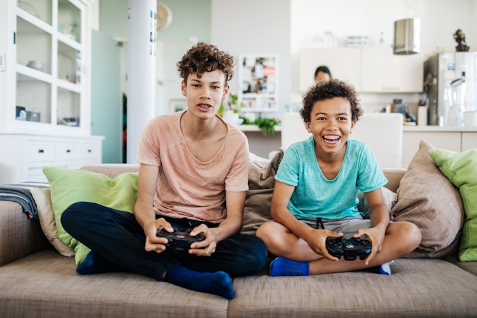Fique Atento na Classificação Etária dos Jogos de Simulação