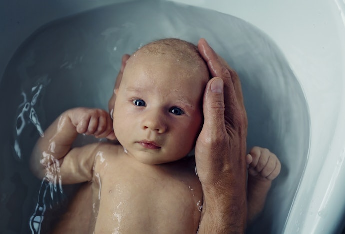 Banheira de Bebê Flexível Dobrável com Sensor Temperatura na Válvula