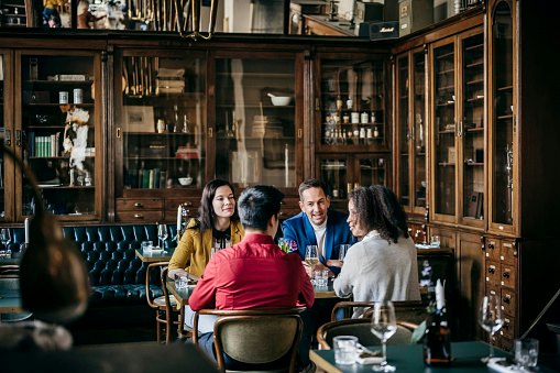 Considere Restaurantes com Tradição, Abertos Há Mais de 10 Anos