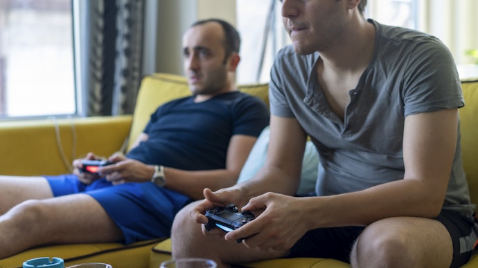 Sobreviva em Equipe Através de Títulos Multiplayer