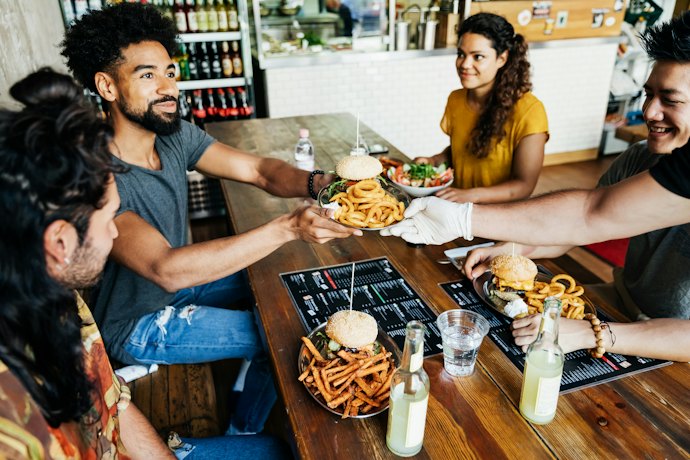A Maioria dos Restaurantes de Manaus Abre Todos os Dias