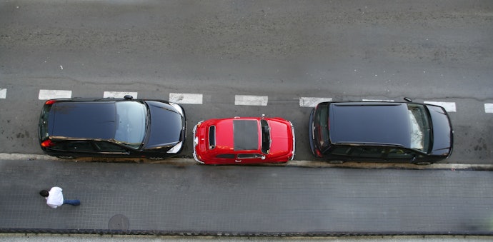 Carros Mais Leves Podem Ter Mais Desempenho, os Menores Cabem Melhor na Garagem