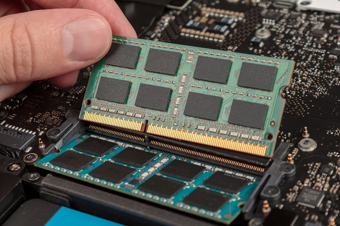Prefira Memória RAM de no Mínimo 8 GB para Uso Mais Intenso